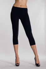 Load image into Gallery viewer, Leggings &quot;Capri seamless&quot; - Donna
